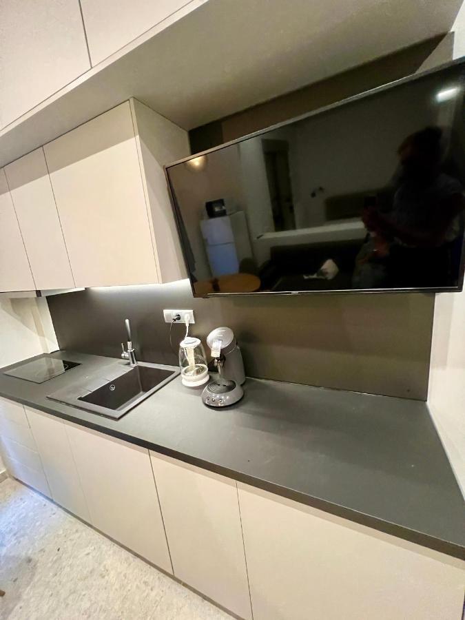Smart Lux Apartment B Atina Dış mekan fotoğraf